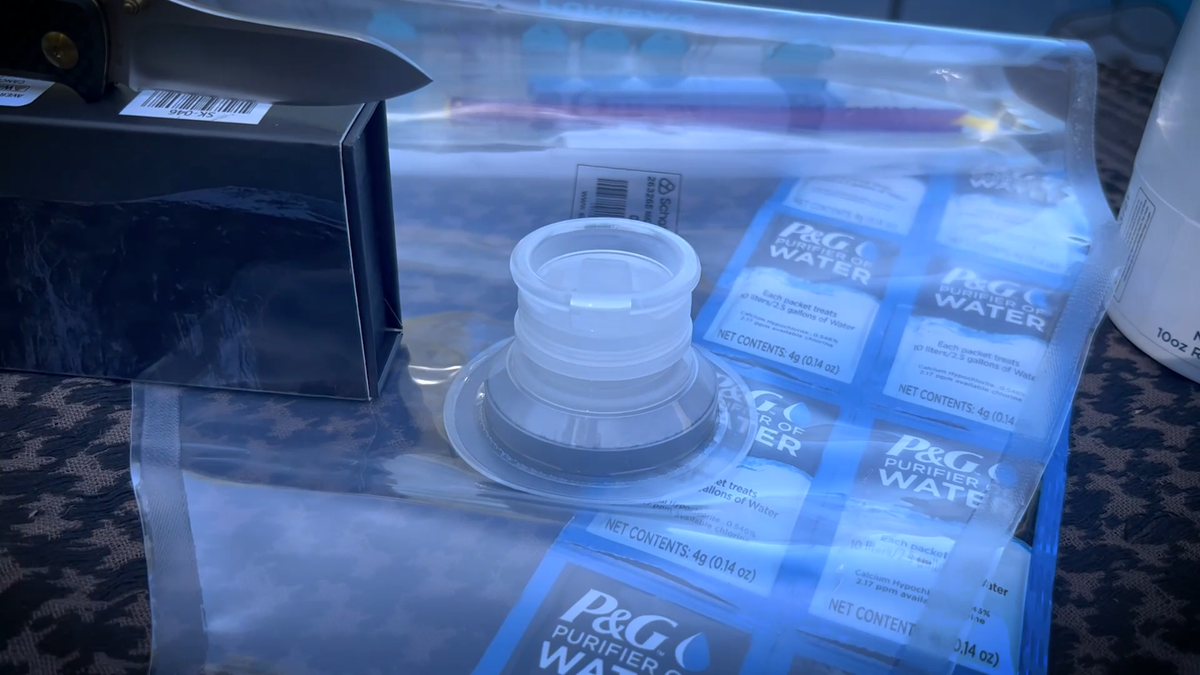 Purificateur D'eau Portable Puribag Pro Avec Filtre Paille Et Sachets P&G - Neuf