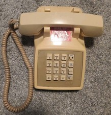 Vintage AT T Beige Traditional 100 Push Button Corded Landline Desk Phone