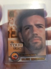 2000 Pacific Crown Royale Kurt Warner #20 In Your Face Rams Football Card