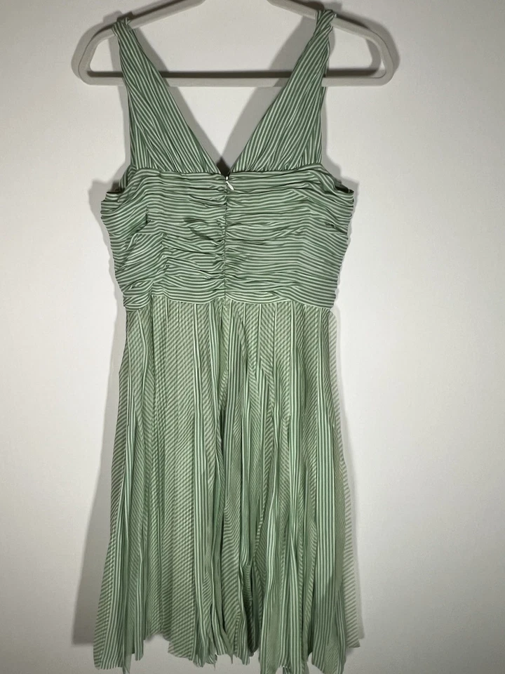 Oscar de la Renta Verde Blanco Rayas Seda Babydoll Cóctel Vestido Volante Talla 8 Foto 3 de 4