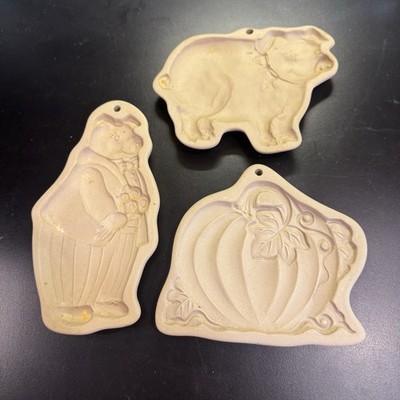 Vintage Brown Bag Cookie Art Mold Lot of 3 Pigs & Pumpkin 1998 1992