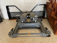 Companion 5 Th Wheel Hitch For Ram 2500 Factory Prepped Bed With Tailgate