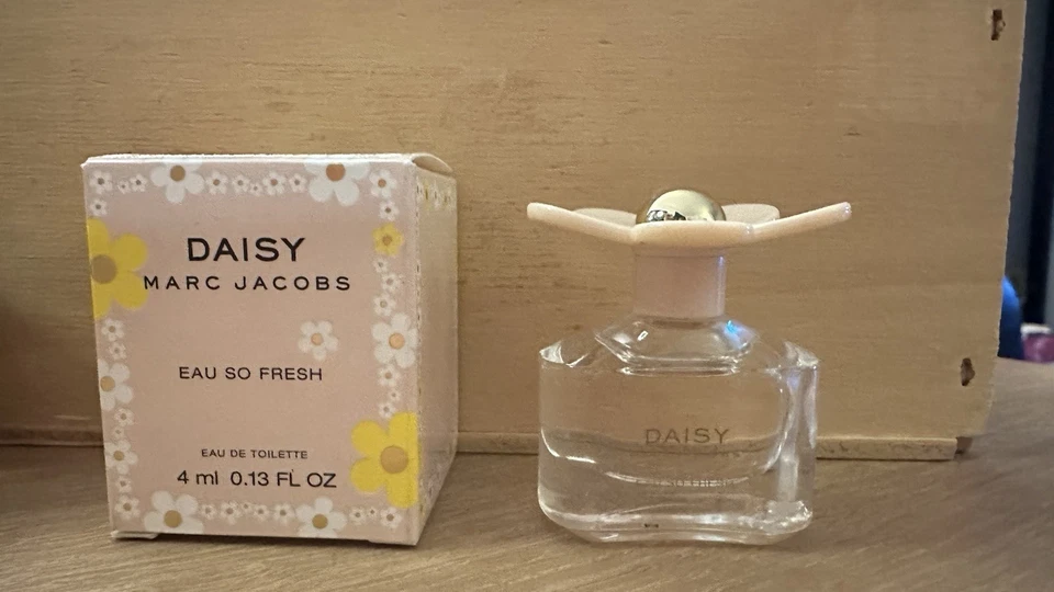 MARC JACOBS DAISY Eau So Fresh Miniatur - Neu - Bild 1 von 1