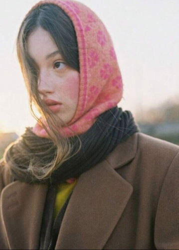 Knitted Apricot / Pink Balaclava, cotton-polyester mix. NEW - Foto 7 di 7