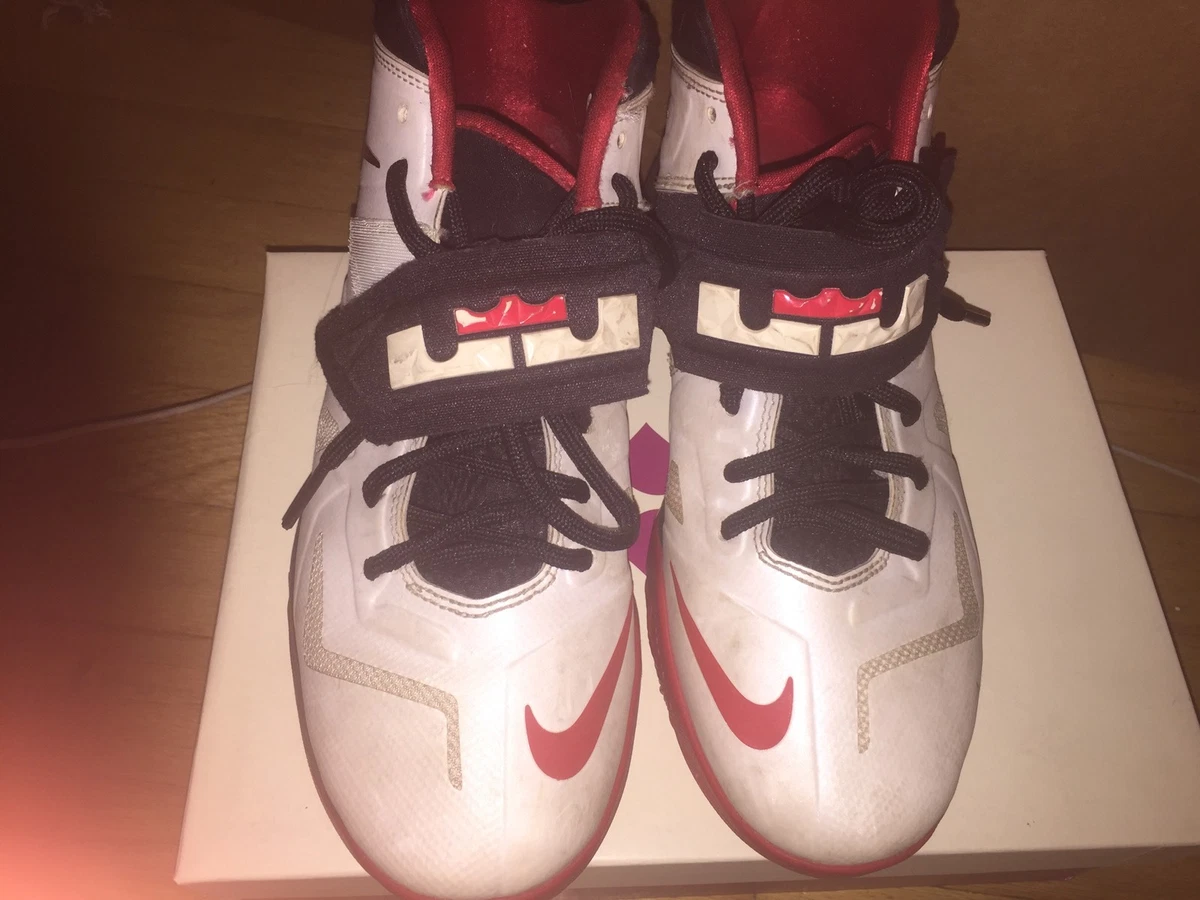 Preços baixos em Nike LeBron Zoom Soldier 7 White Red Black | eBay