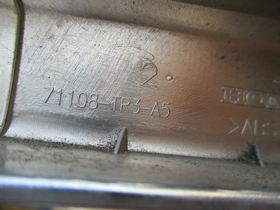 Honda Civic 2013 2014 2015 sedán parachoques delantero moldura cromo moldura OEM   Foto 4 de 4