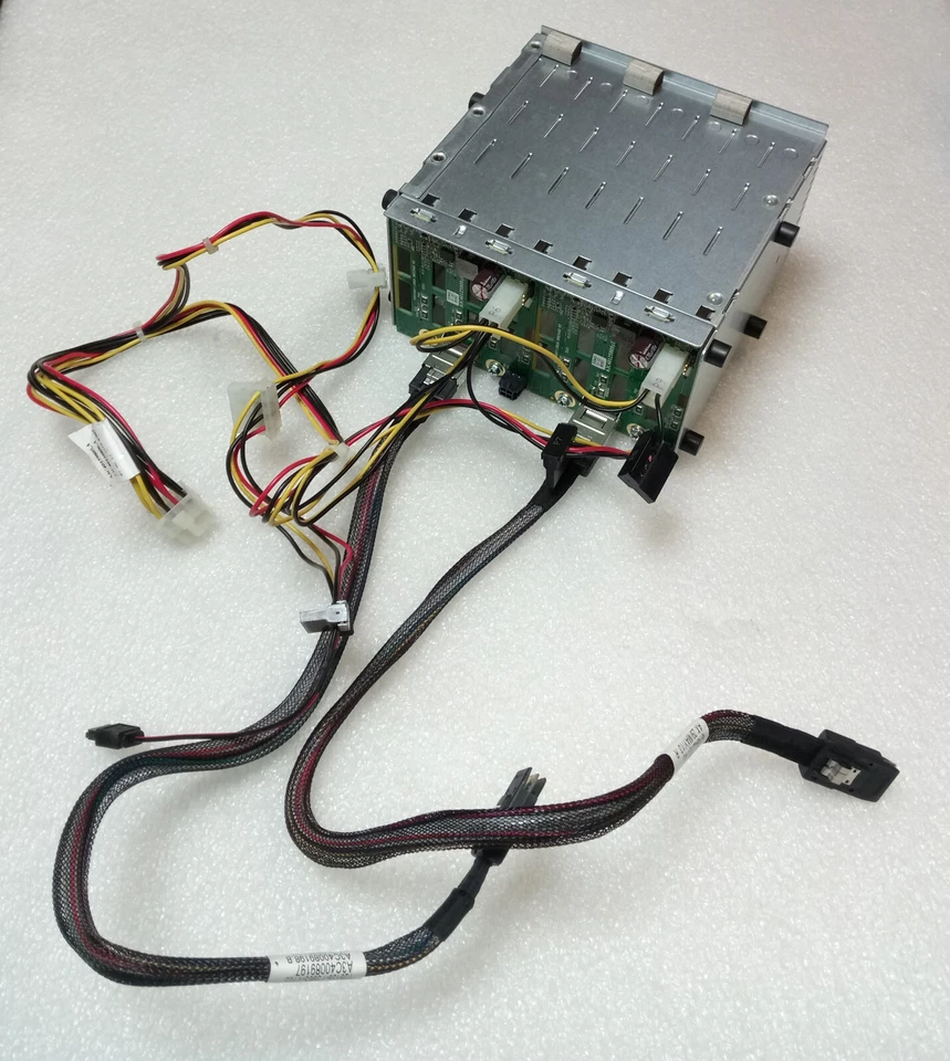 Fujitsu SAS Backplane A3C40125908 8 x 2,5 zoll inkl. Raid D2607 + Kabel SAS HDD - Bild 2 von 3