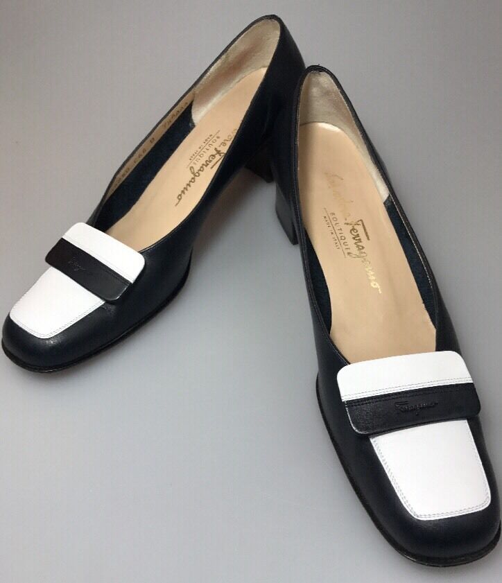 Salvatore Ferragamo Boutique Block Heel Pumps Größe 7.5 AAAA Navy WEISS Davidia Salvatore Ferragamo Boutique Block Heel Pumps Größe 7.5 AAAA Navy WEISS Davidia