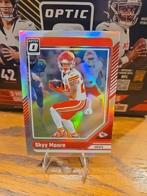 Skyy Moore Holo Rocket Parallel 2024 Panini Donruss Optic Football SSP