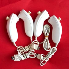 4x Official Wii Nunchuck White Remote Nintendo  Motion 👾 Wii U OEM Controller