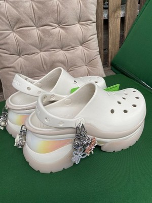CROCS-CLOGS-BAE CYBERCUTIE - Farbe BEIGE - DULCE - Grösse 37/38 W7