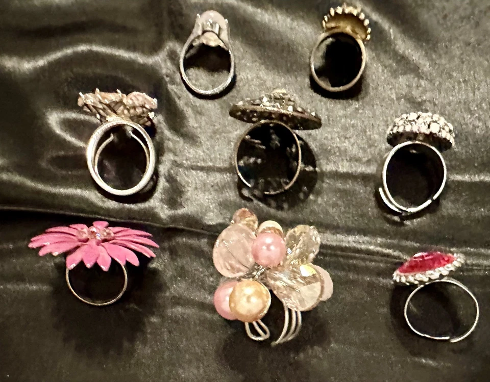 Lote de 8 anillos de cóctel rosa elásticos/ajustables de moda vintage Foto 4 de 4