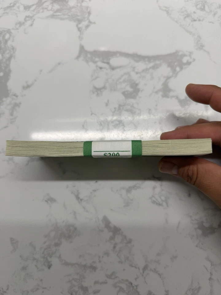 $2 BILL 2017A NEW YORK STAR NOTE PACK 100 SEQ NOTES BEP STAR STRAP UNC FANCY SN - Image 4 of 4