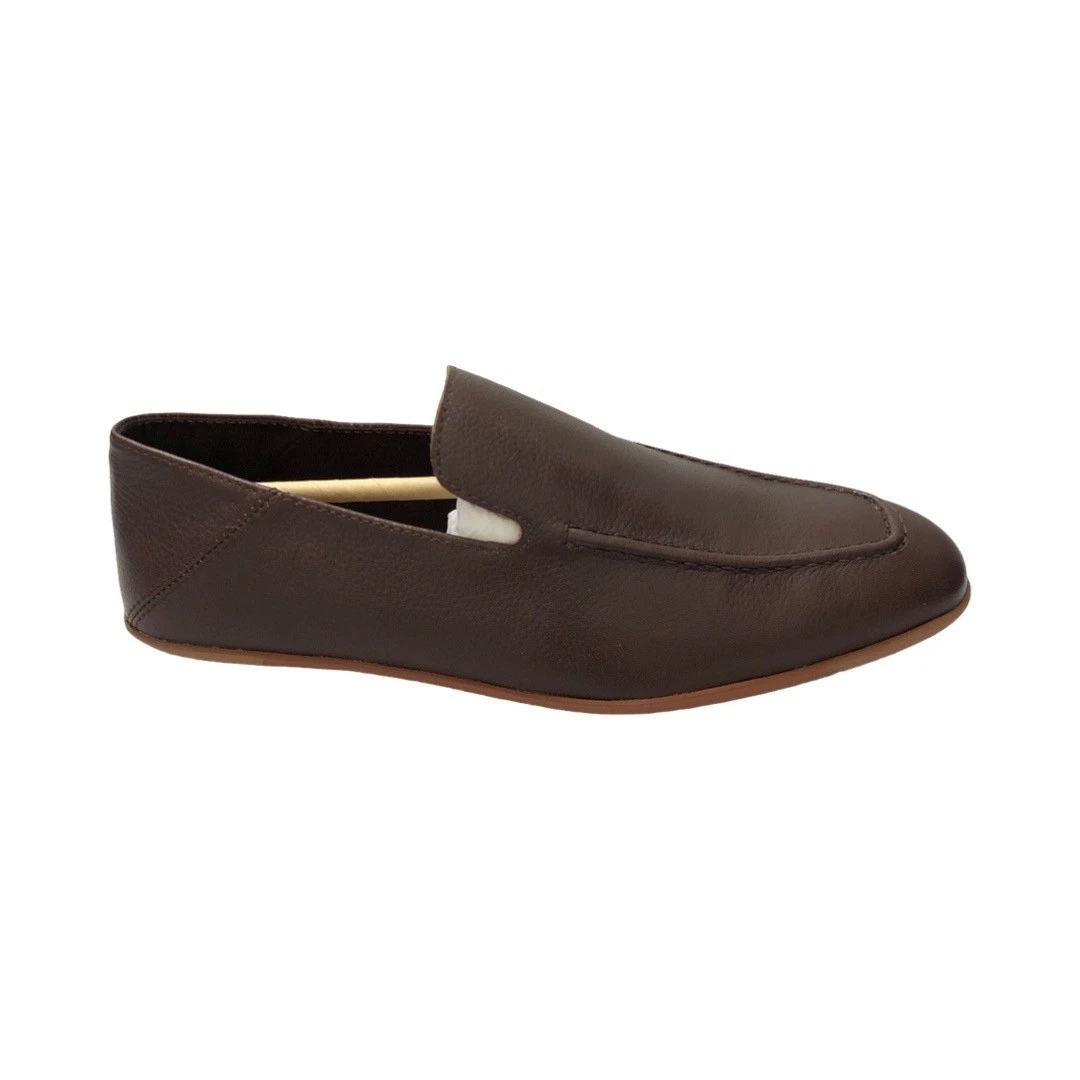 BLOOMINGDALES THE MENS STORE  FLAT LAST PUSH DOWN PLAIN 1280px-Bloomingdale main image 4