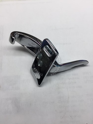 1956-1962 Corvette Hardtop Right Hand Front Latch Assm With Correct Short Handle - Picture 3 of 4