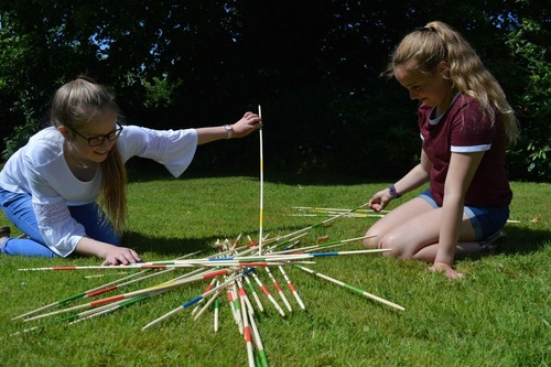 Children Garden Outdoor Summer BBQ Party Kid Family Fun Games Dominoes, Football - Picture 6 of 58