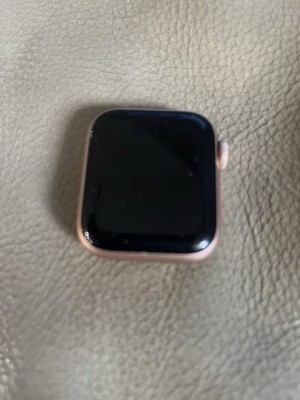 Apple Watch SE GPS CELLULAR  40MM Gold A2353 PARTS OR REPAIR