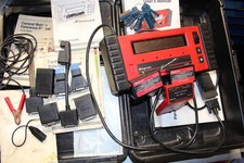 Snap-on Automotive Diagnostics Scanner Mt2500 W Personality Keys Cartridges Obd