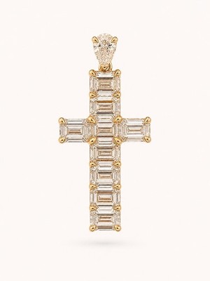 Custom Made 14 Kt Yellow Gold Lab Diamond Cross Pendant  8.57 CTs Vvs1-vvs2 D-f