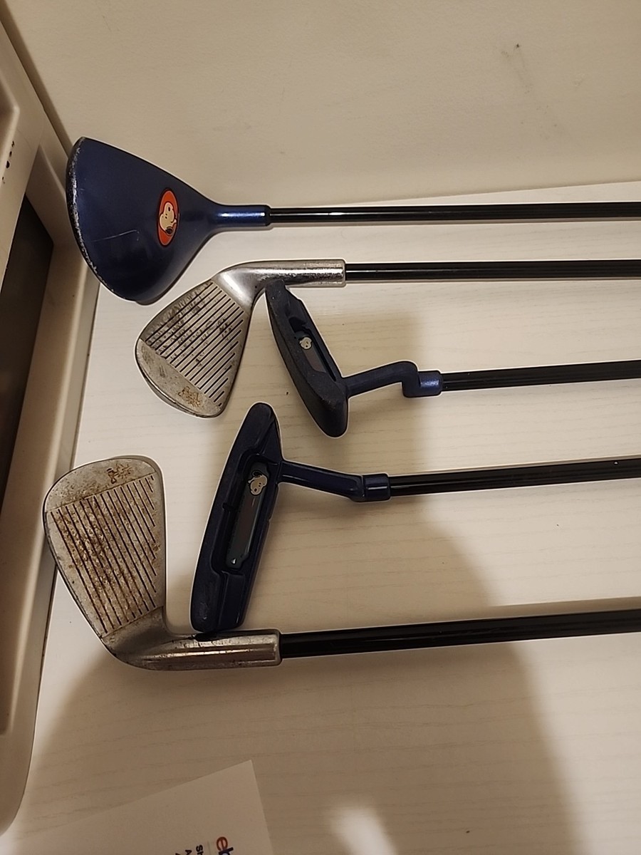 Vintage Snoopy Junior Golf 5 Club Set Driver, Wedge,Putter+ with