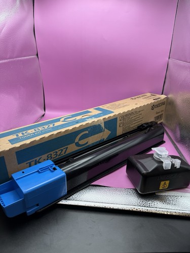 Kyocera TK-8327C TK8327C Cyan Toner Cartridge Damage Box - Picture 1 of 5