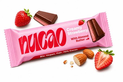 NUCAO Creamy Strawberry with Almond Butter   Chocolate Bar 1,16oz - 33 g