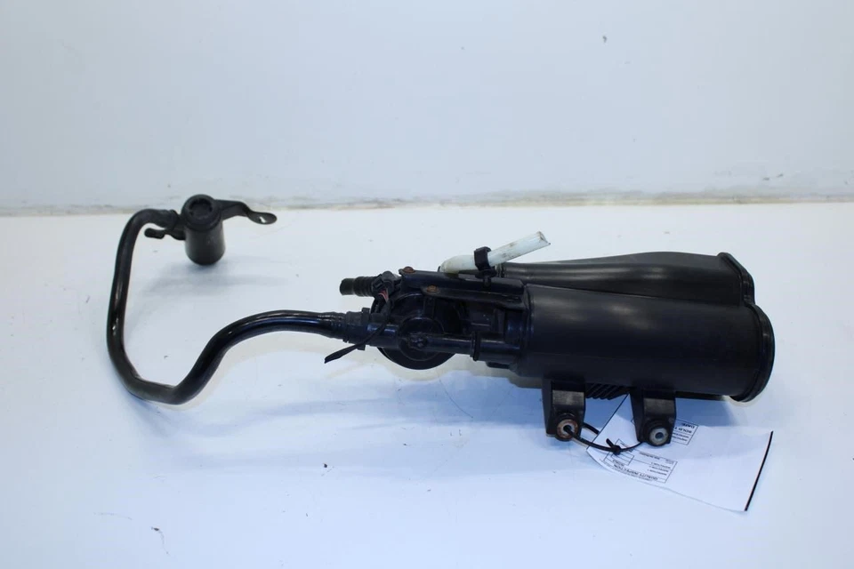 BMW 435i Gran Coupé xDrive 15-2016 bote de emisiones evaporador de vapor de combustible de 3,0 L Foto 4 de 4