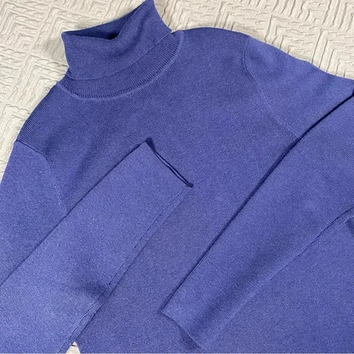 Chico’s Classic Turtleneck Navy Blue Size Medium - Picture 1 of 7