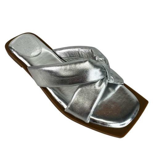 Vince Camuto Amira silberne flache Sandalen Größe 9,5 M - Bild 2 von 10