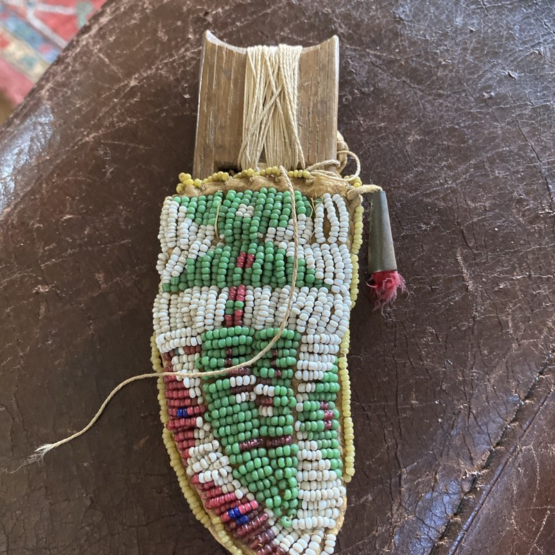 AMAZING NATIVE AMERICAN , SIOUX, BEADED KNIFE SHEATH /Sowing twine holder. 