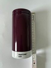 Pantone to go becher, Copenhagener Design, Aubergine 229 Gr. 16,4x7,5