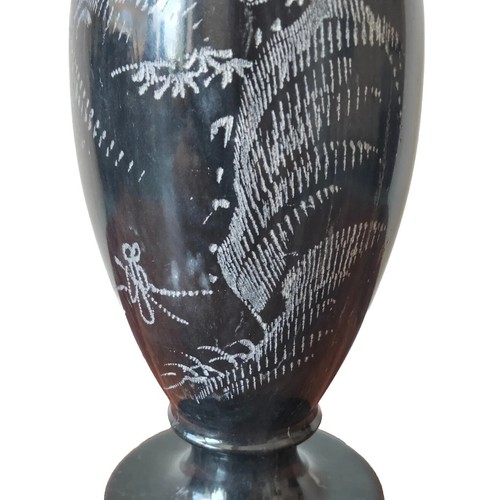 Vintage Black Marble Onyx Vase Etched 20cm Tall EXC - Picture 6 of 7