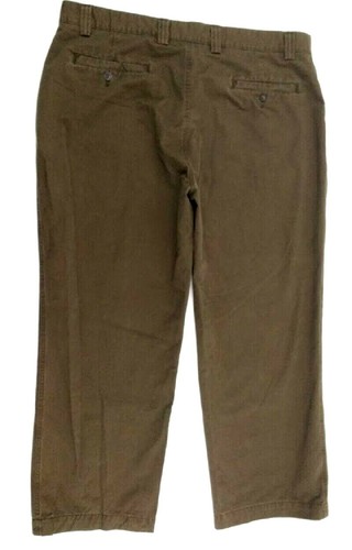 Pantalones informales para hombre St Johns Bay marrón pesados 100 % algodón marrón frente plano 41x29 - Imagen 2 de 12