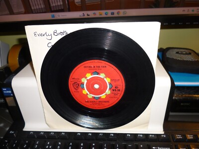 EVERLY BROTHERS. '' CRYING IN THE RAIN '' 7'' VINYL SINGLE. UK 1961. WB LABEL. ORIG