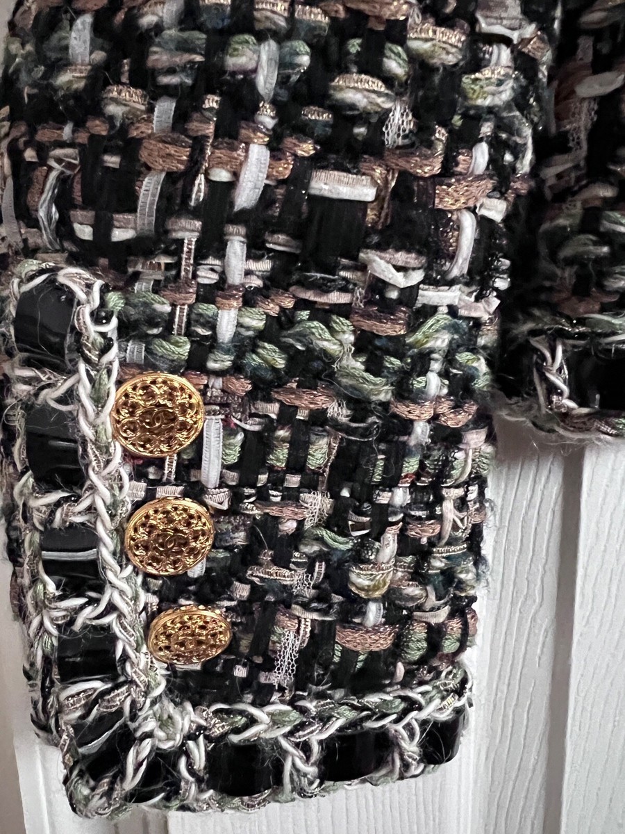 CHANEL 16A PARIS-ROME FANTASY TWEED JACKET BRAIDED TRIM GOLD CC