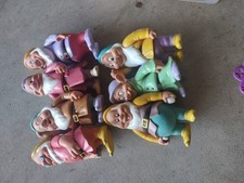 Walt Disney Seven Dwarfs Figurines Squeaky Rubber Bath Toys 5.5" Set