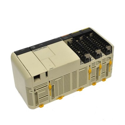 Omron SYSMAC CQM1 Programmable Controller CPU11-E w/ OCH, (2)OC221, PA203 PSU