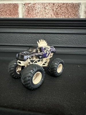 2021 Hot Wheels Monster Jam Mohawk Warrior Boneyard Edition 1:64 Scale
