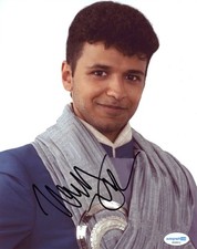 Vinny Thomas “Ahsoka” Signed Autograph 8x10 Photo Jai Kell Star Wars ACOA COA Vinny Thomas “Ahsoka” Signed Autograph 8x10 Photo Jai Kell Star Wars ACOA COA
