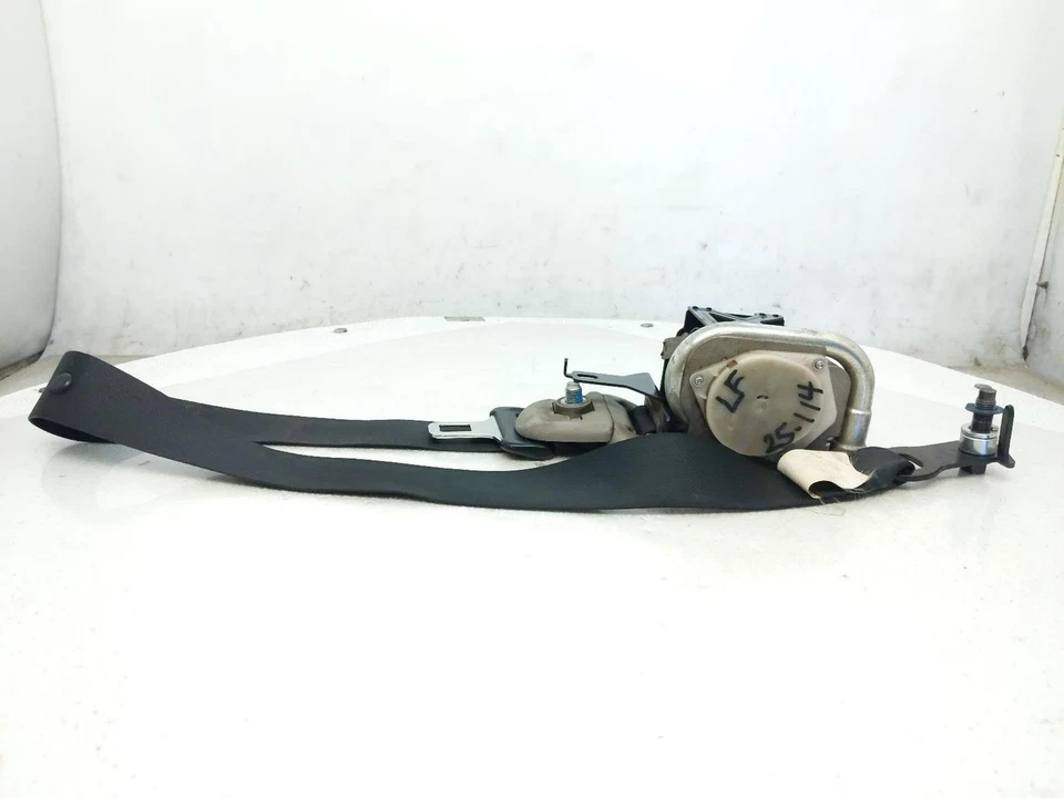 2005 Subaru Impreza retrator de cinto de segurança dianteiro driver esquerdo 64621Fe070ne - Imagem 4 de 4