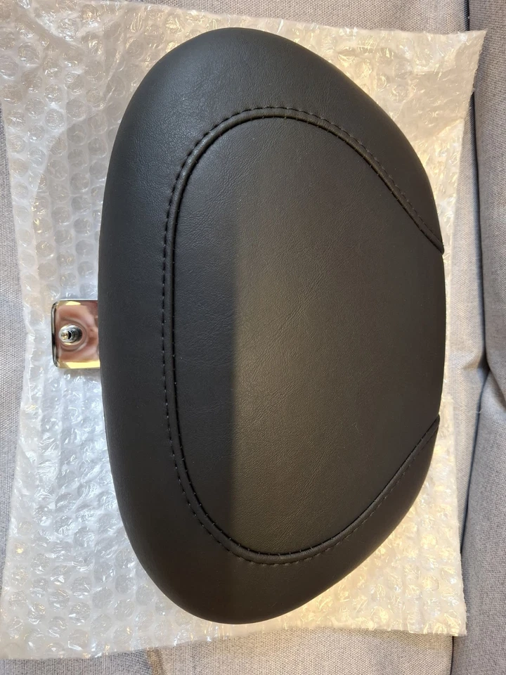 Brand New Riders Backrest To Fit Any Mustang Seat With Backrest Attachment. - Image 3 of 4