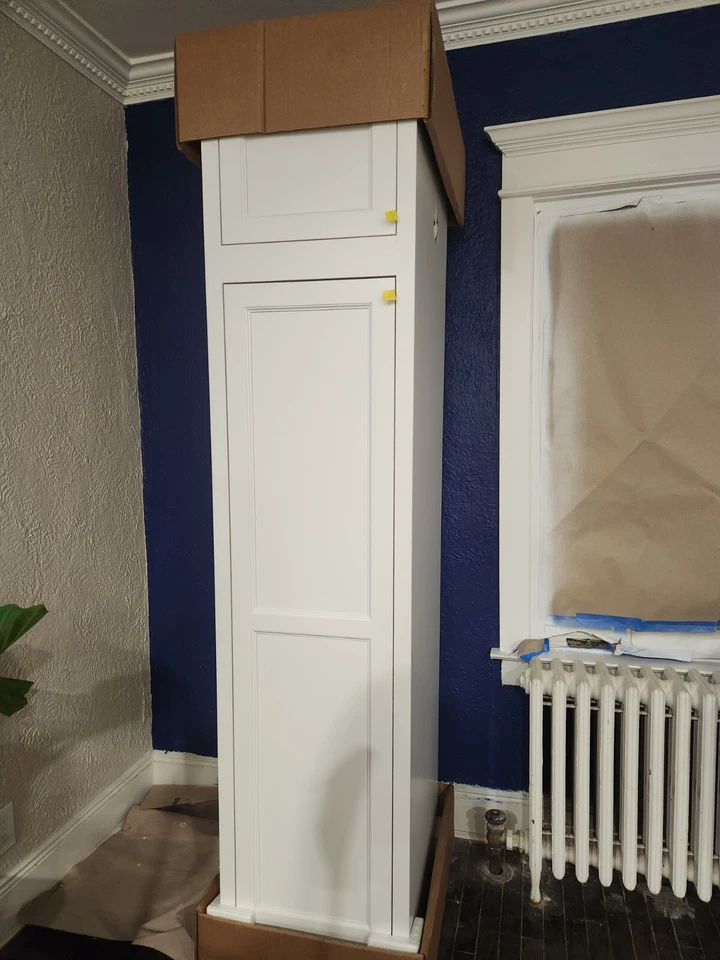 Gabinete personalizado Starmark/despensa grande Foto 2 de 4