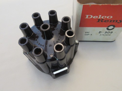 NOS 1957-73 Chevy Pontiac Olds V8 Z28 GTO 442 D309 Distributor Cap GM 1942654 - Picture 2 of 12