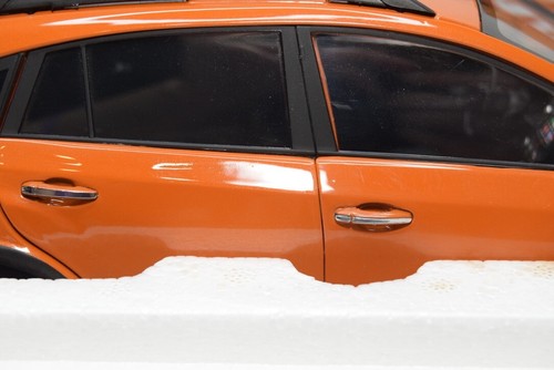 B33 1:18 SUNSTAR SUN STAR 5571 SUBARU XV 2014 TANGERINE ORANGE PEARL NMIB RARE - Picture 9 of 22
