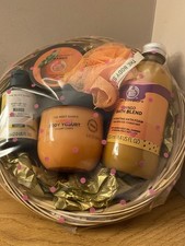NEW! The Body Shop "MANGO" 5 Piece Assorted Gift Hamper