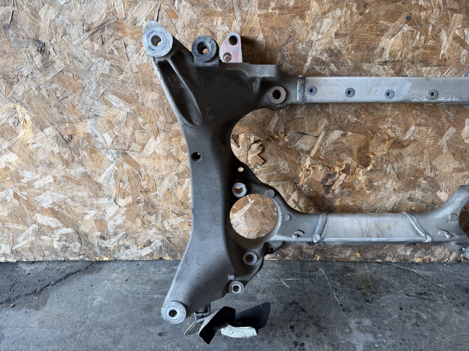 MASERATI GHIBLI OEM 17-21 RWD FRONT SUSPENSION SUBFRAME CRADLE CROSSMEMBER