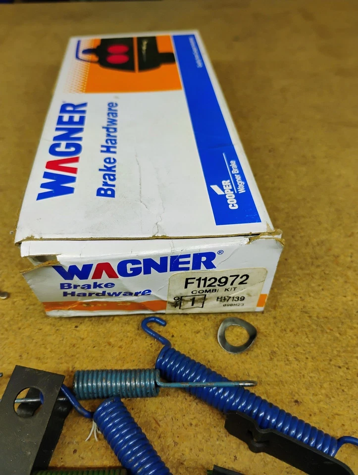 Комплект тормозного оборудования Wagner F112972 задний 1986-1989 Honda Accord новый из старых запасов - Изображение 2 из 3