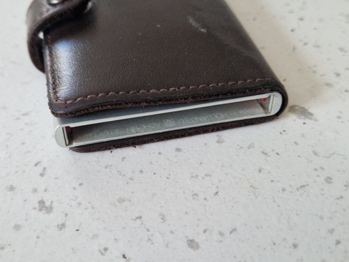 SECRID Brown Leather Card Holder - Picture 4 of 7