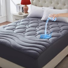 Queen Size Mattress Pad Waterproof Pillow Top Cooling Mattress Topper Cover