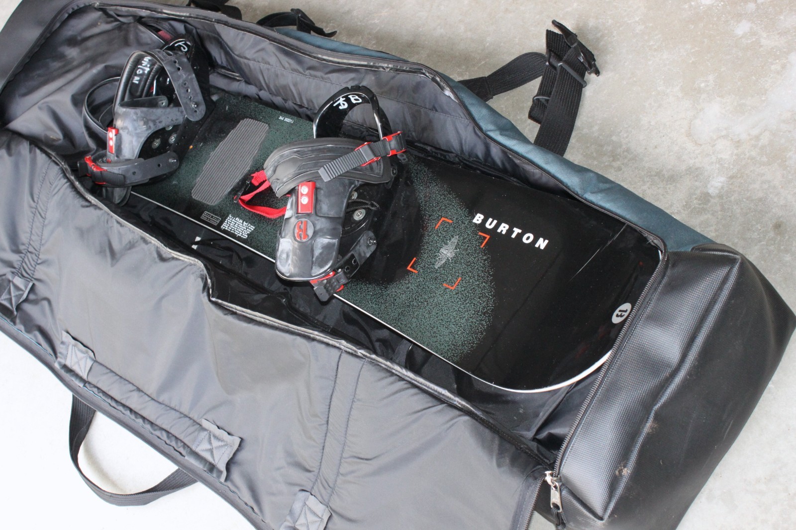 Vintage Burton Snowboard Bag ~ Old School 1990s ~ 68 X 14 X 8 inches Nice Cond!